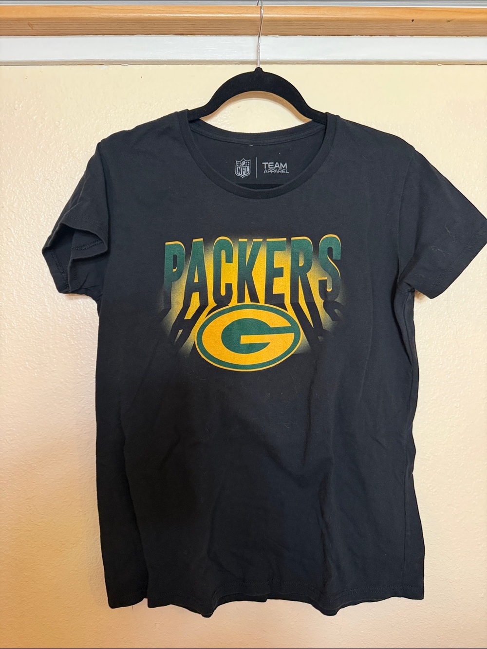 NFL Green Bay Packers Black Tee with Green and Gold Logo